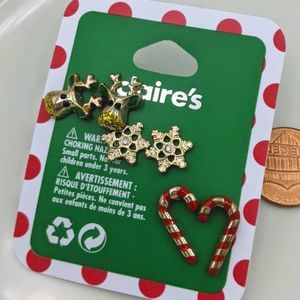 ✨3 for 25✨ Claire's Christmas Set of 3 Earrings